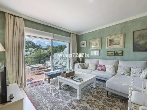 4-bedroom Villa In Benahavis, Spain (185 M²)