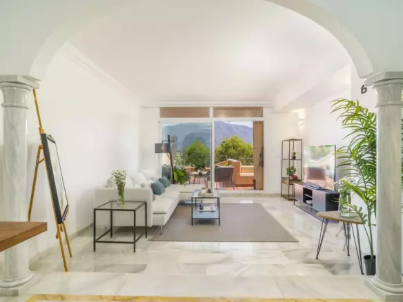 2-bedroom Apartment In Marbella, Spain (113 M²)