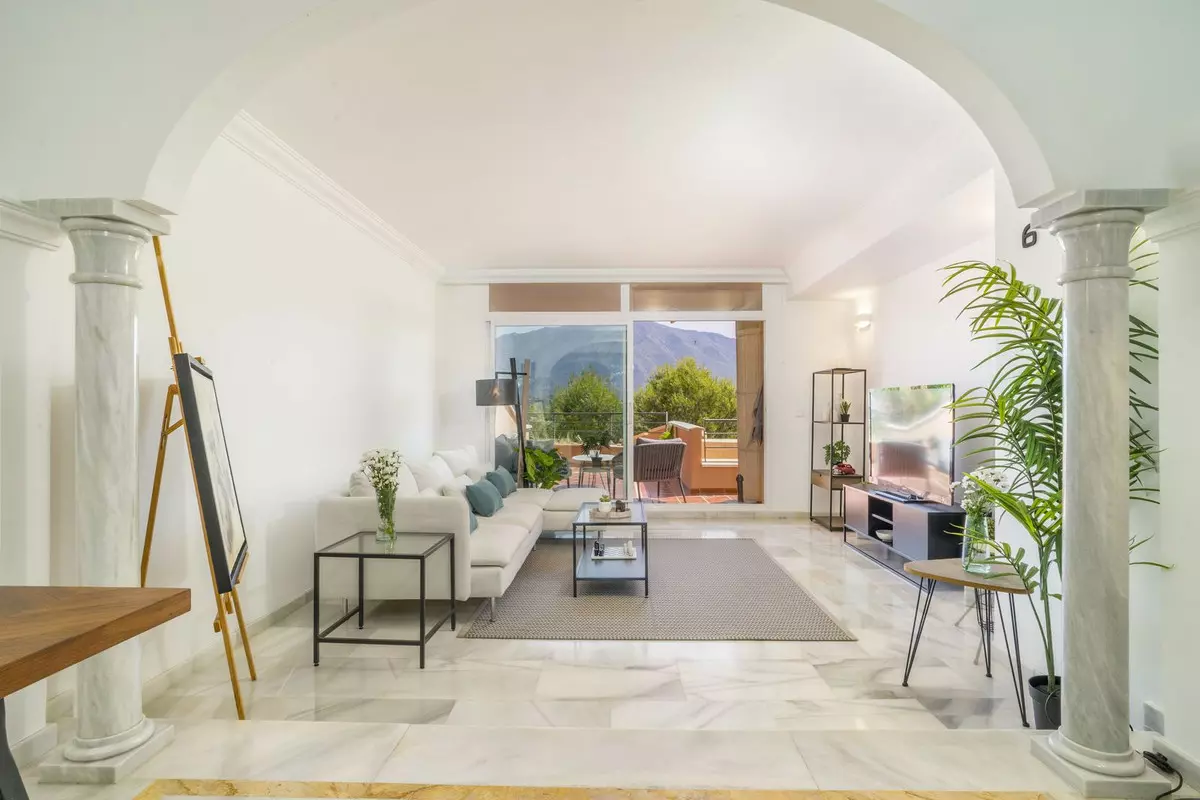 2-bedroom Apartment In Marbella, Spain (113 M²)