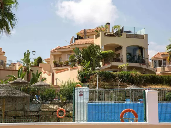 4-bedroom Villa In Mijas, Spain (154 M²)