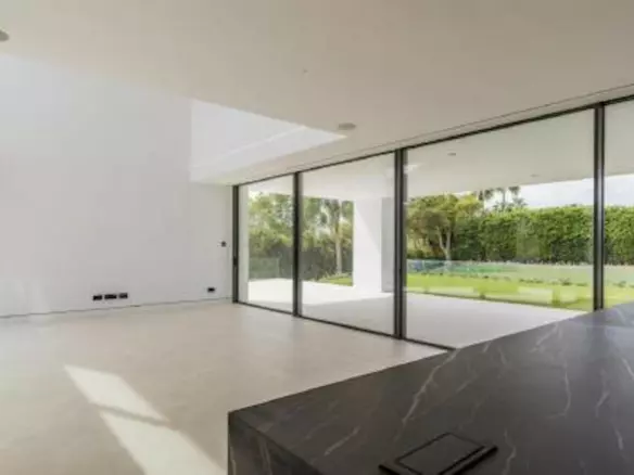 3-bedroom Town House In Marbella, Spain (375 M²)