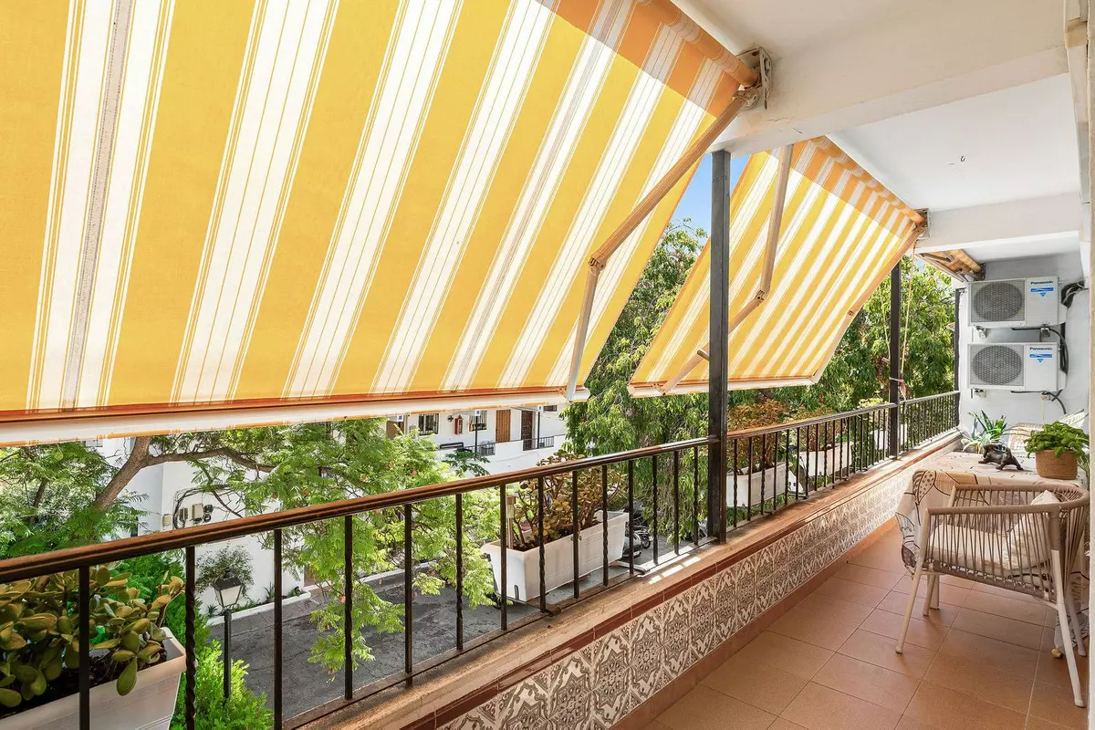 2-bedroom Apartment In Marbella, Spain (90 M²)