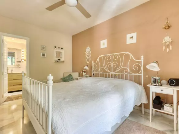 3-bedroom Apartment In Marbella, Spain (130 M²)