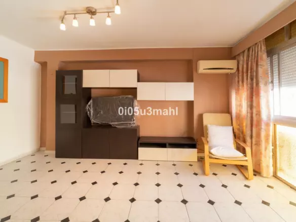 2-bedroom Apartment In Málaga, Spain (71 M²)