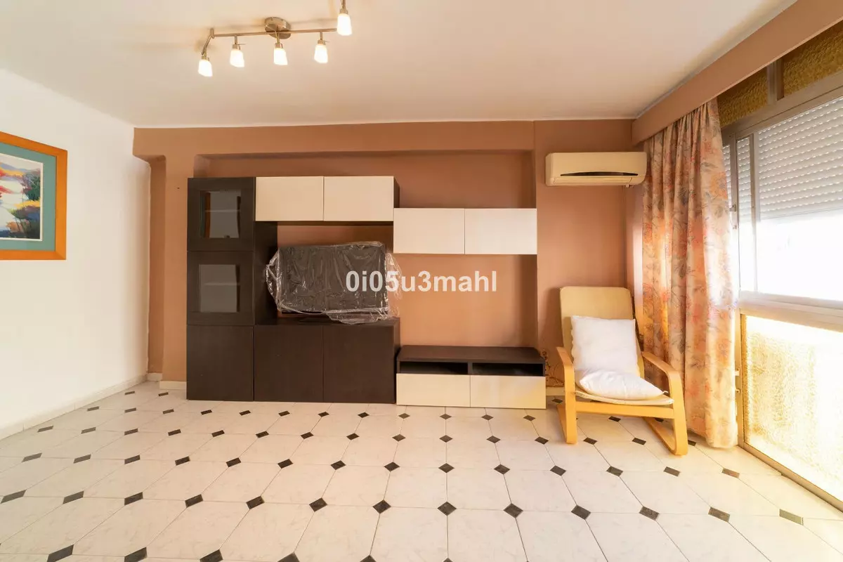 2-bedroom Apartment In Málaga, Spain (71 M²)