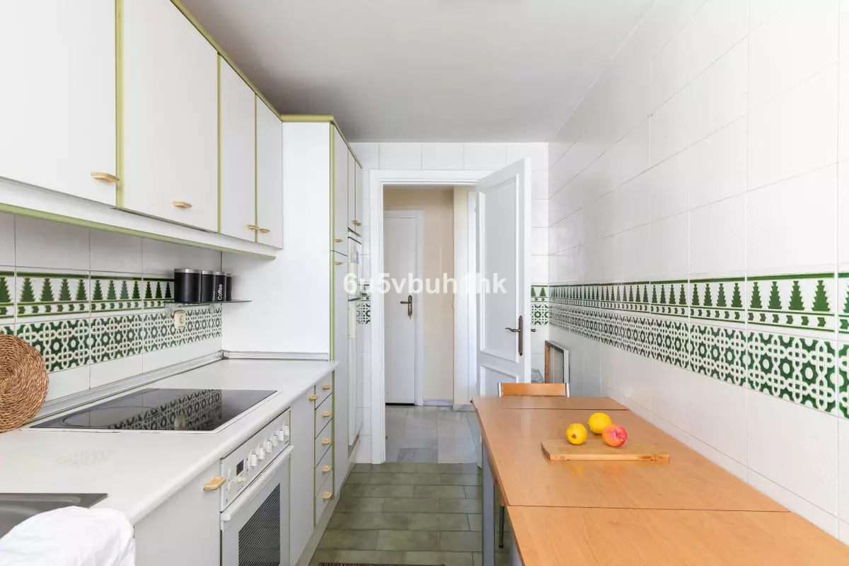 2-bedroom Apartment In Fuengirola, Spain (119 M²)