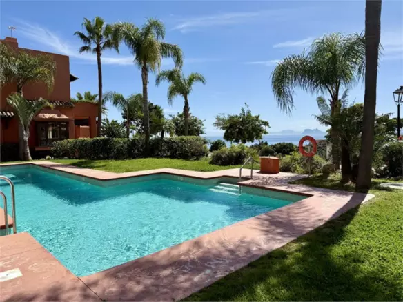 3-bedroom Town House In Manilva, Spain (209 M²)