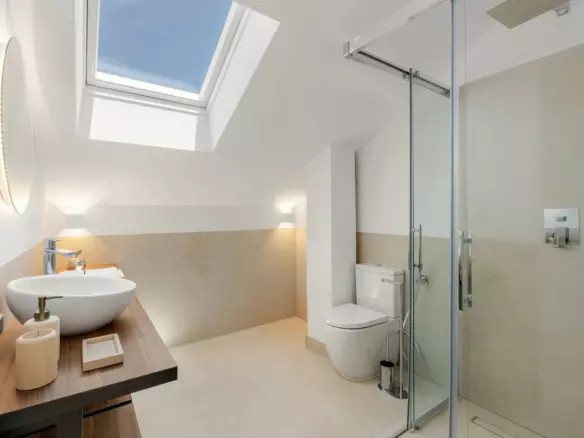 3-bedroom Apartment In Marbella, Spain (166 M²)