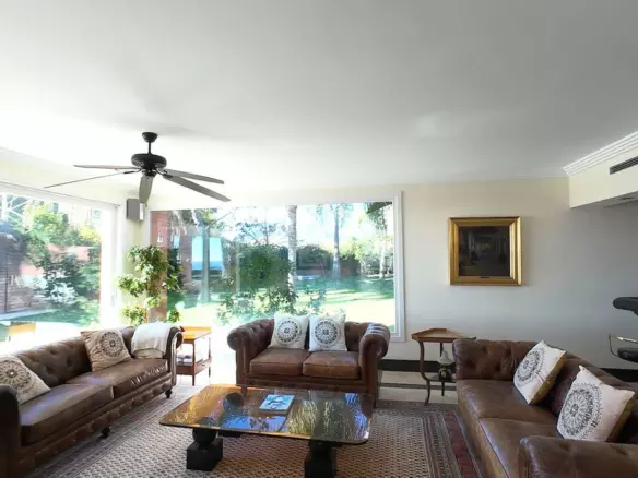 8-bedroom Villa In Estepona, Spain (1.265 M²)