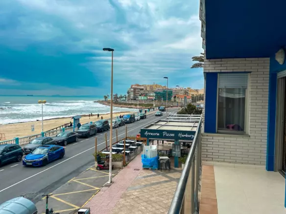 4-bedroom Apartment In Torrevieja, Spain (180 M²)