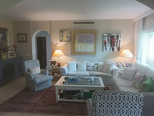 3-bedroom Apartment In Estepona, Spain (208 M²)