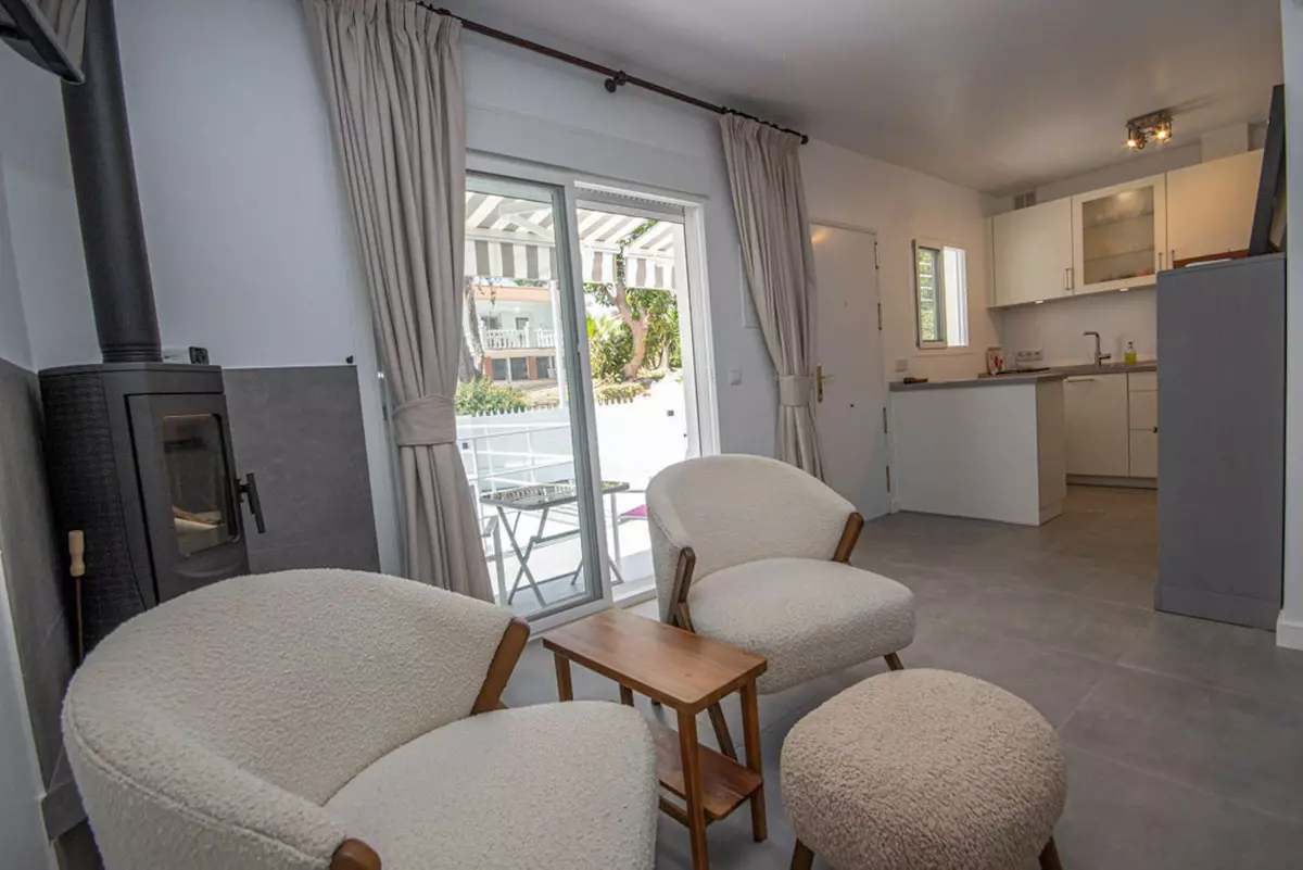 2-bedroom Villa In Marbella, Spain (53 M²)