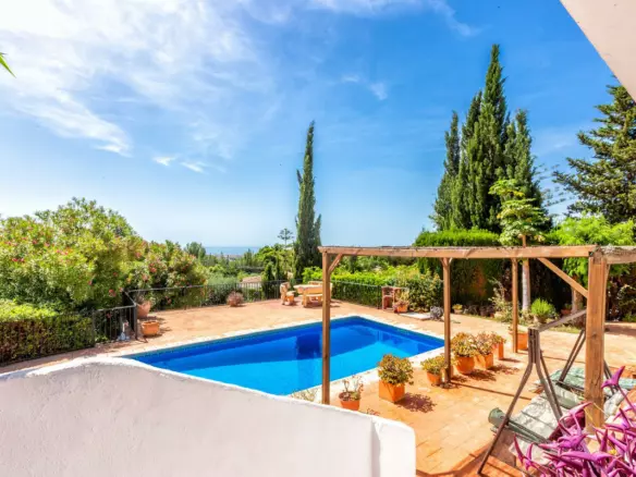 6-bedroom Villa In Mijas, Spain (279 M²)