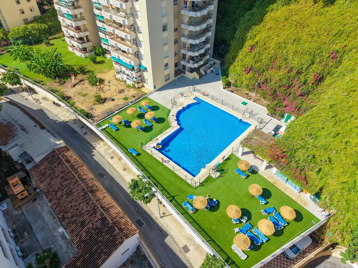 4-bedroom Apartment In Torremolinos, Spain (135 M²)