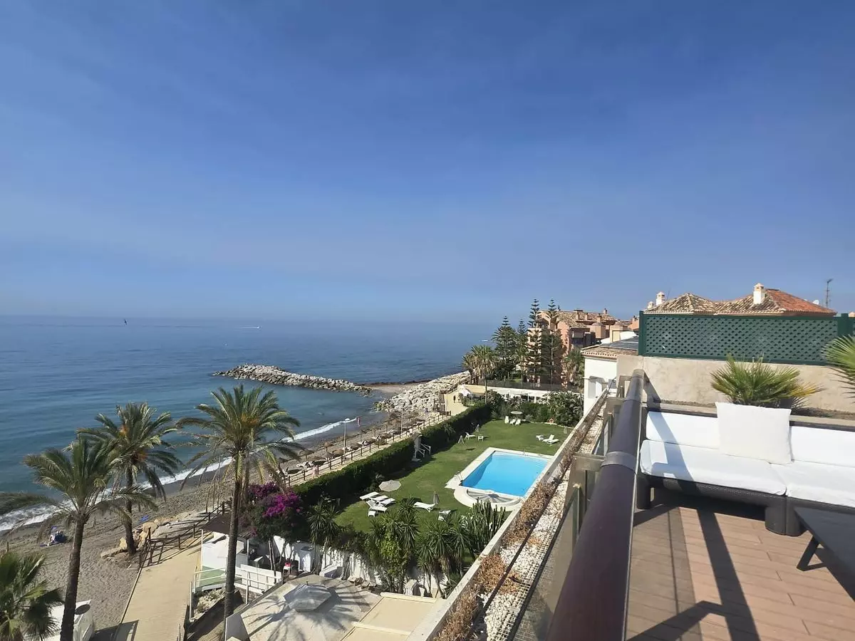 3-bedroom Apartment In Marbella, Spain (110 M²)