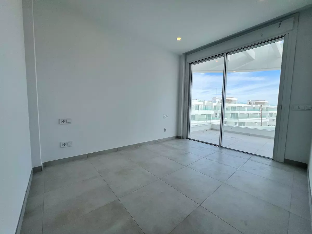 3-bedroom Apartment In Mijas, Spain (143 M²)