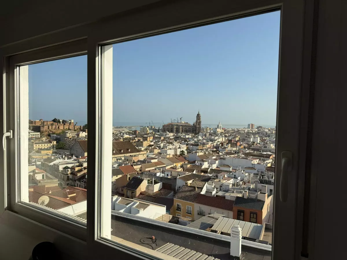 1-bedroom Apartment In Málaga, Spain (60 M²)
