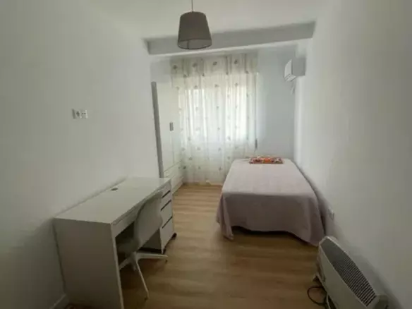 3-bedroom Apartment In Málaga, Spain (110 M²)