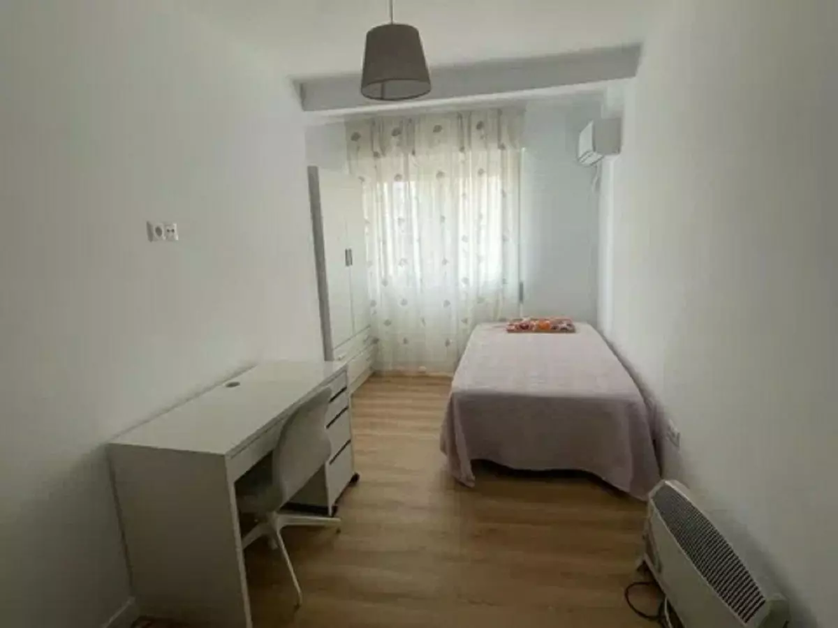 3-bedroom Apartment In Málaga, Spain (110 M²)