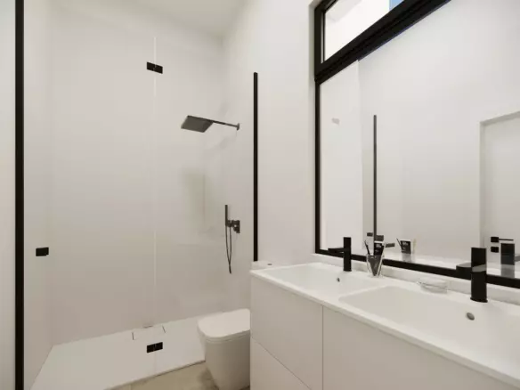3-bedroom Villa In Calpe, Spain (234 M²)