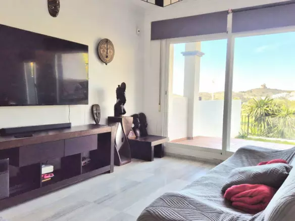 3-bedroom Villa In Alhaurín El Grande, Spain (242 M²)