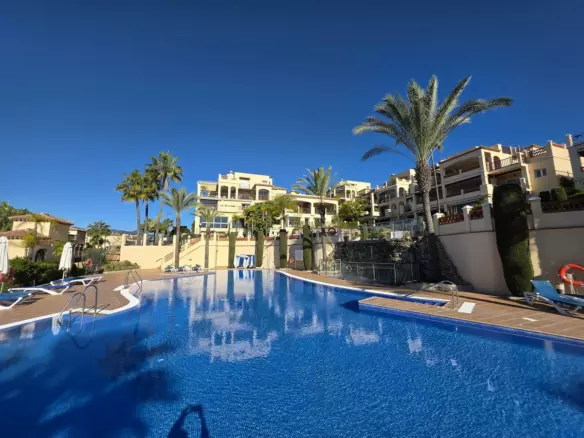 2-bedroom Apartment In Estepona, Spain (100 M²)