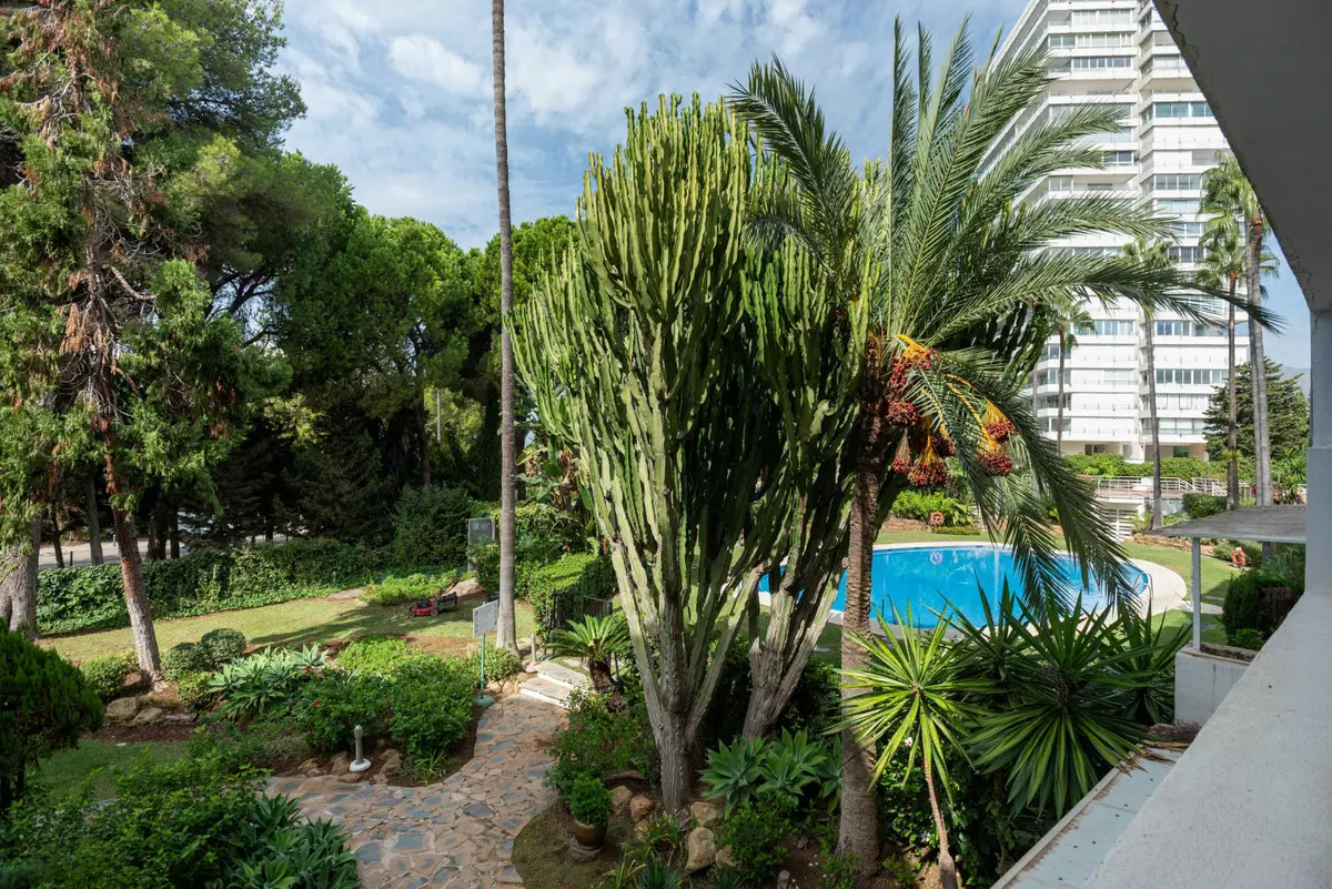 3-bedroom Apartment In Marbella, Spain (121 M²)