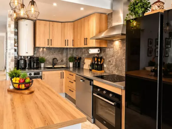 3-bedroom Apartment In Estepona, Spain (70 M²)