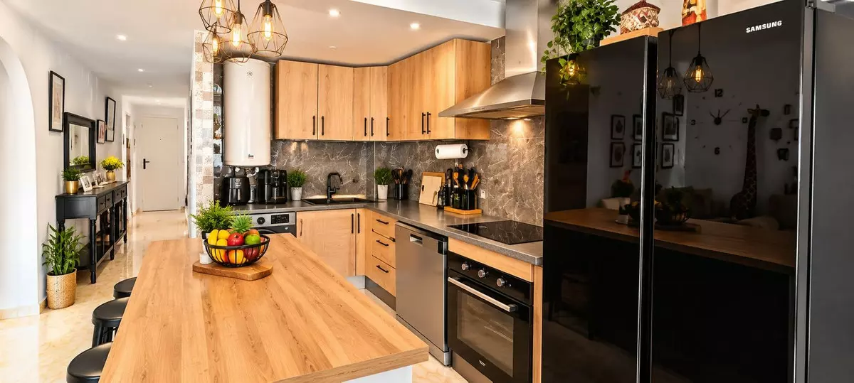 3-bedroom Apartment In Estepona, Spain (70 M²)