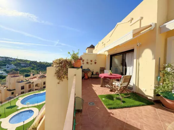 2-bedroom Apartment In Estepona, Spain (108 M²)