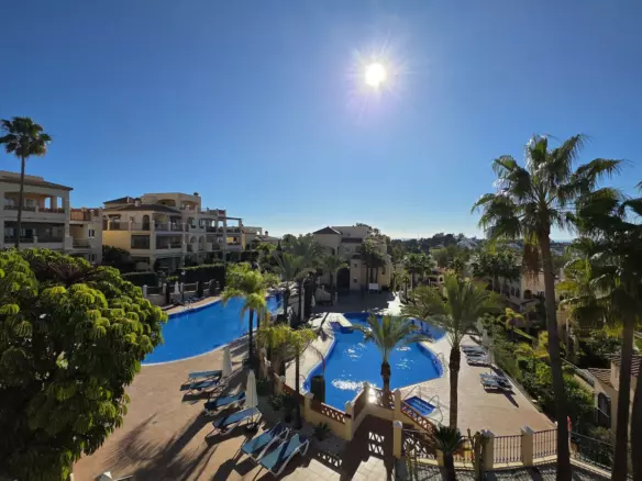2-bedroom Apartment In Estepona, Spain (100 M²)