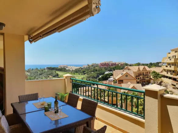 2-bedroom Apartment In Benalmádena, Spain (108 M²)