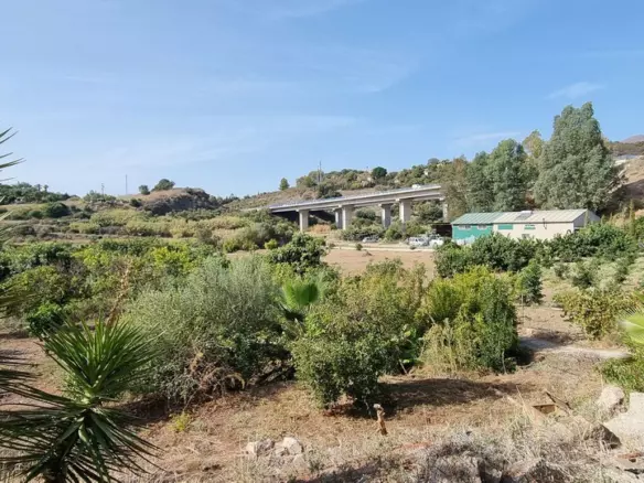 2-bedroom Villa In Estepona, Spain (120 M²)