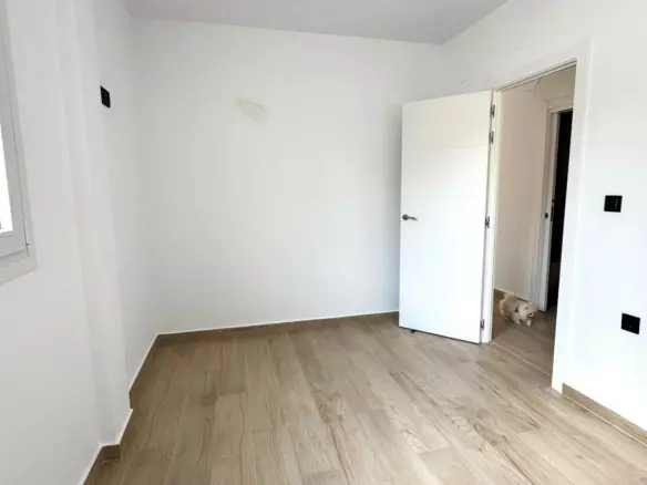 3-bedroom Villa In Torrevieja, Spain (120 M²)