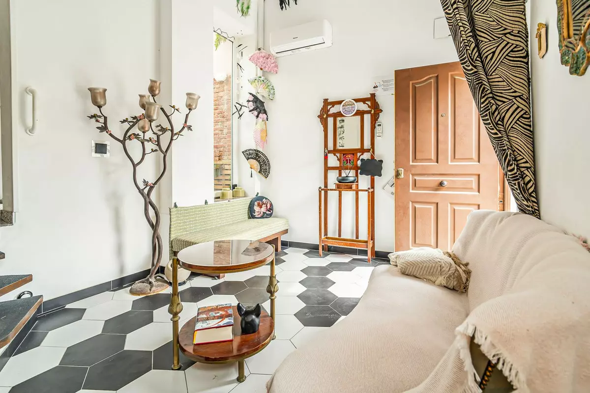 2-bedroom Town House In Málaga, Spain (55 M²)
