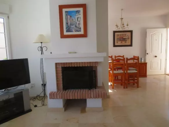 6-bedroom Villa In Orihuela, Spain (175 M²)