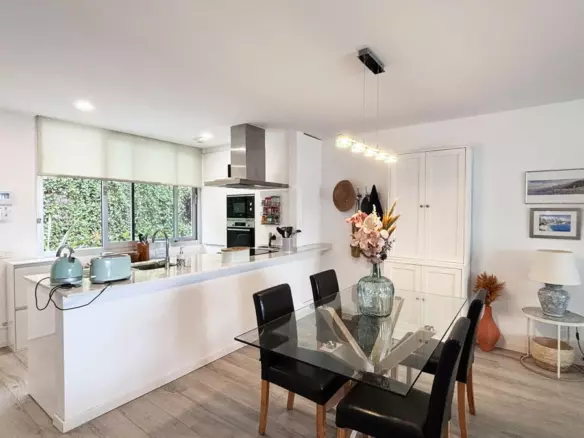 3-bedroom Town House In Estepona, Spain (160 M²)