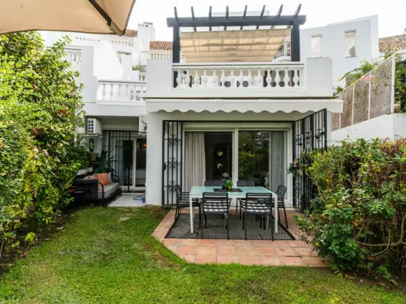 1-bedroom Apartment In Marbella, Spain (76 M²)