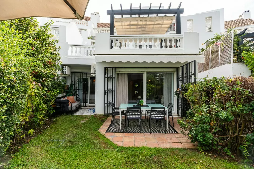 1-bedroom Apartment In Marbella, Spain (76 M²)