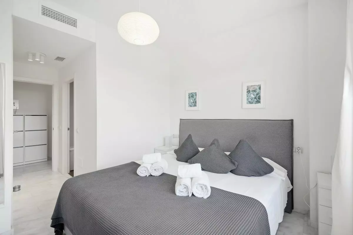2-bedroom Apartment In Estepona, Spain (86 M²)
