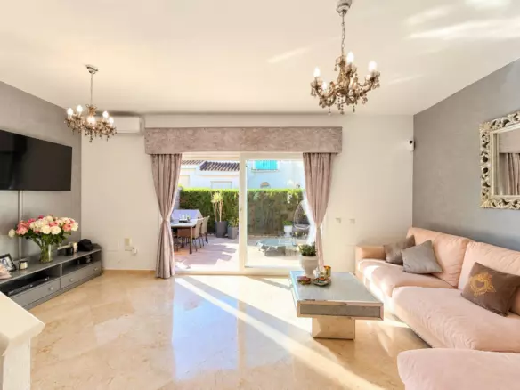 3-bedroom Villa In Manilva, Spain (97 M²)