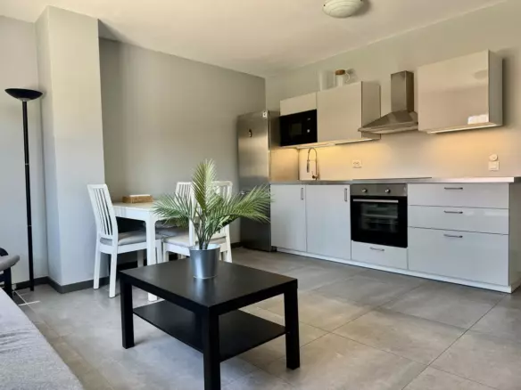 2-bedroom Apartment In Fuengirola, Spain (60 M²)