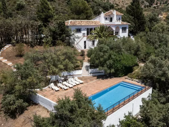 4-bedroom Villa In Mijas, Spain (269 M²)