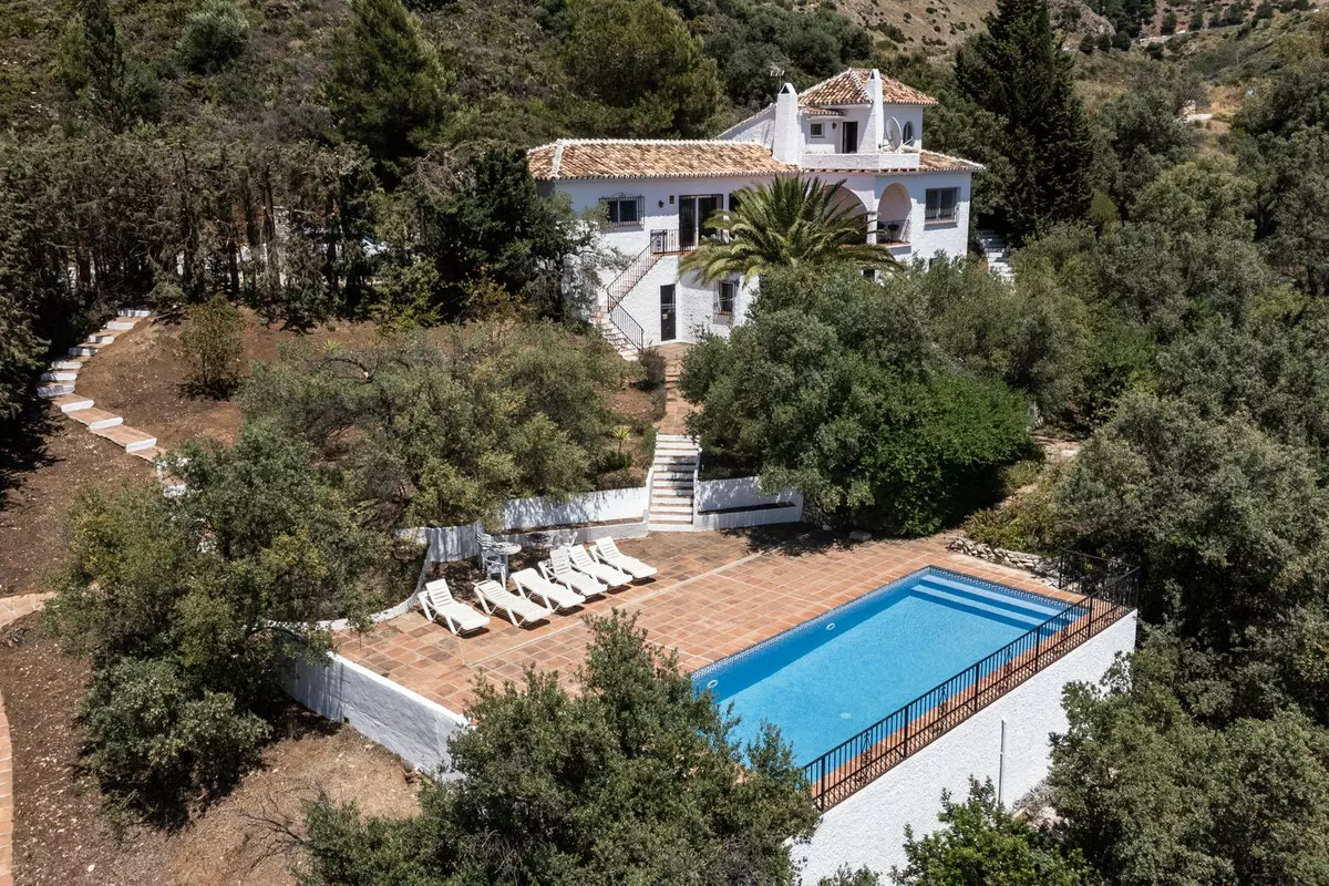 4-bedroom Villa In Mijas, Spain (269 M²)