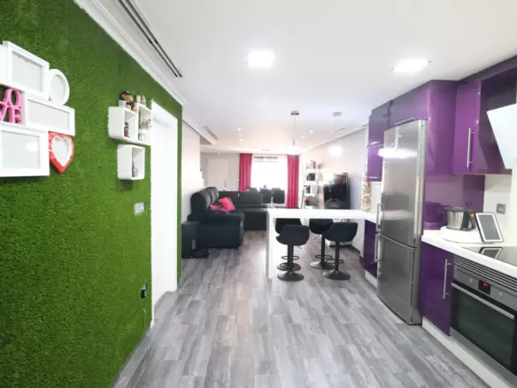 3-bedroom Town House In Redovan, Spain (241 M²)