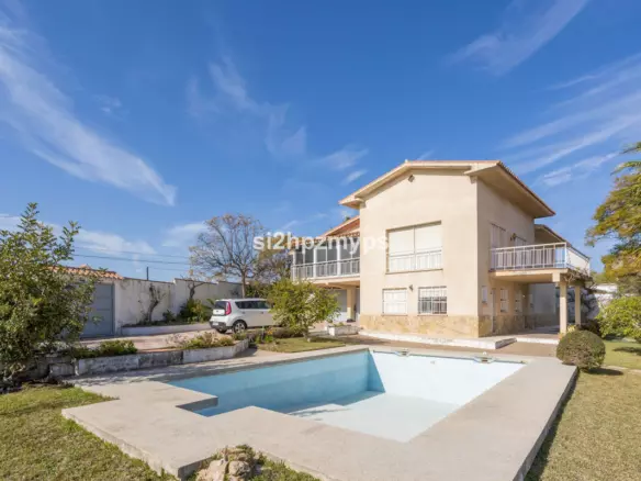 6-bedroom Villa In Nerja, Spain (314 M²)