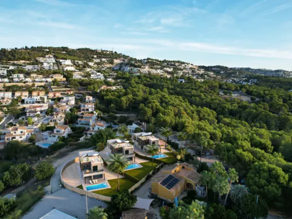 3-bedroom Villa In Calpe, Spain (234 M²)
