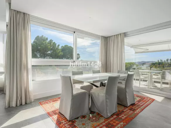3-bedroom Apartment In Benahavis, Spain (155 M²)