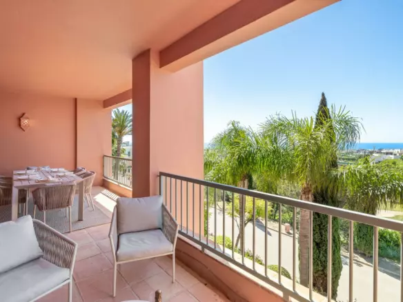 2-bedroom Apartment In Benahavis, Spain (140 M²)