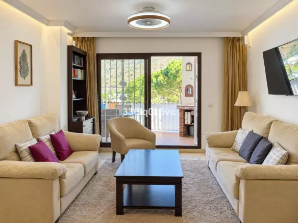 2-bedroom Apartment In Benahavis, Spain (115 M²)